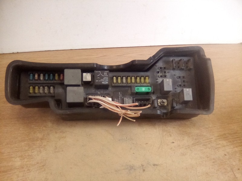 2018 Mack 82732384 Fuse/Relay Center