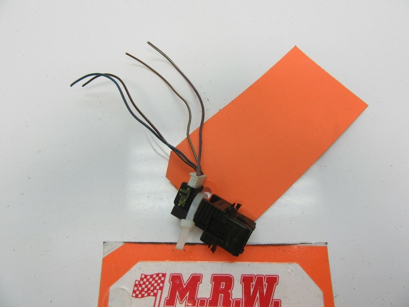 BRAKE LIGHT PEDAL SWITCH STOP TAILLIGHT TAIL LAMP fits BMW 328i 330i 335i 07 08