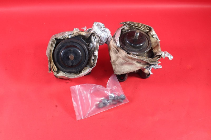 1992-1996 LT1 Corvette Motor Mount Mounts- Pair -Left And Right *Used*OEM*
