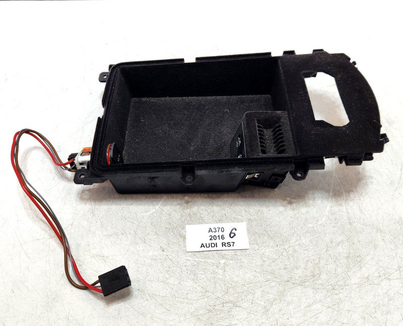 ✅ 12-18 OEM Audi RS7 Center Console Storage Box Compartment Tray W/ USB Port