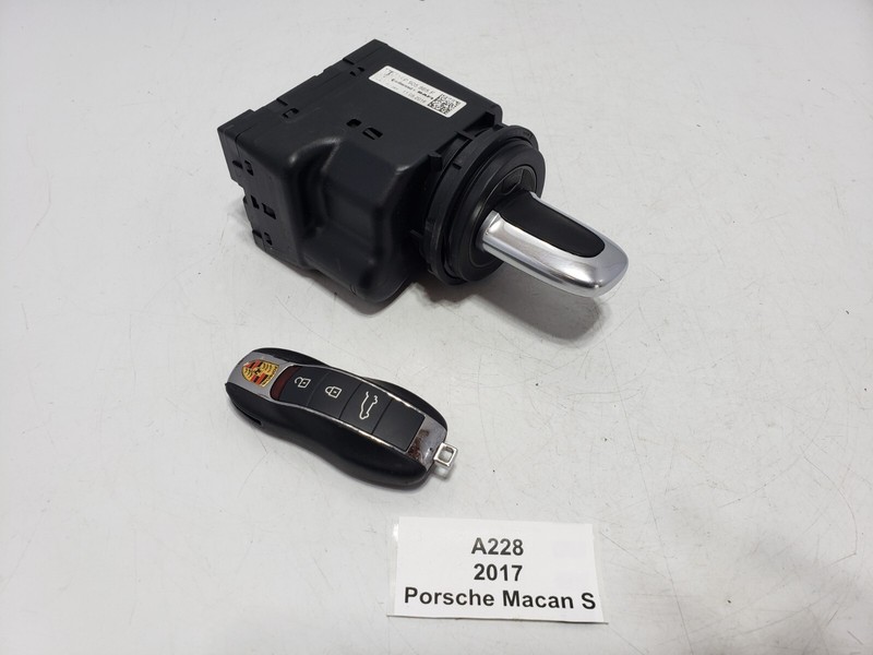 ✅ 14-18 OEM Porsche Macan S 95B Panamera S Ignition Switch Control Module w/ Key