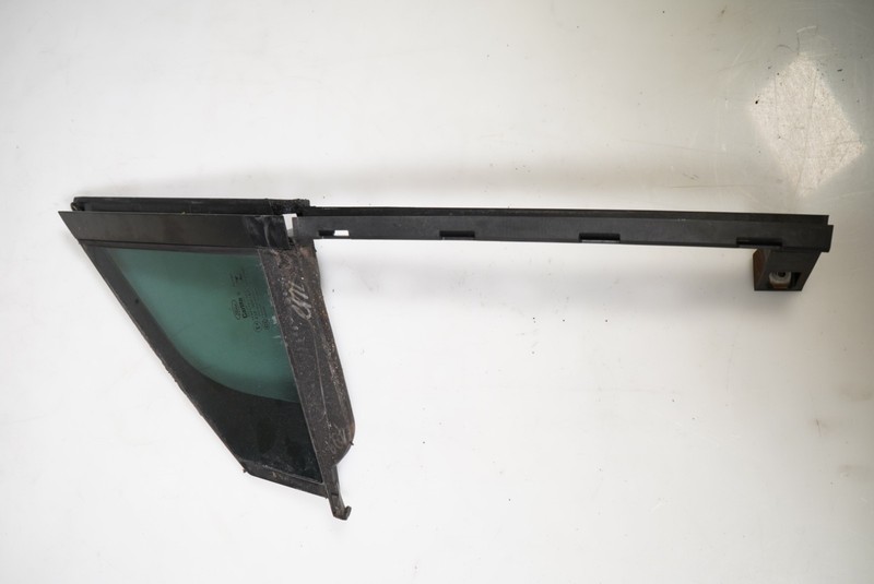 OEM Ford Fusion 2013-2020 Front Left Driver Door Window Corner Vent Fixed Glass