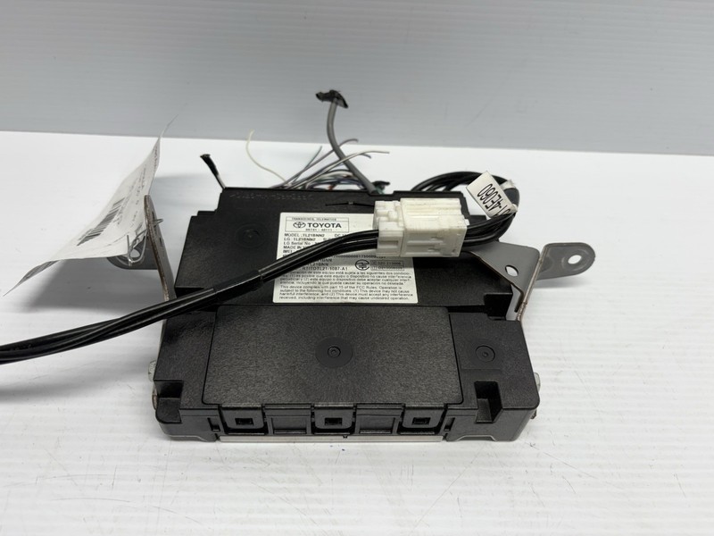 OEM Telematics Transceiver Control Module Lexus RX350 UX300h Toyota Crown Prius