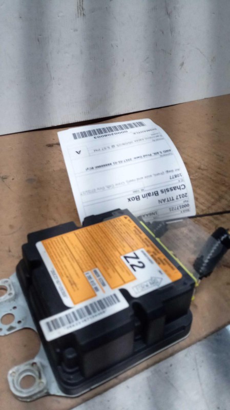 Used Air Bag Module fits: 2017 Nissan Titan Air Bag front side and roof Crew Cab