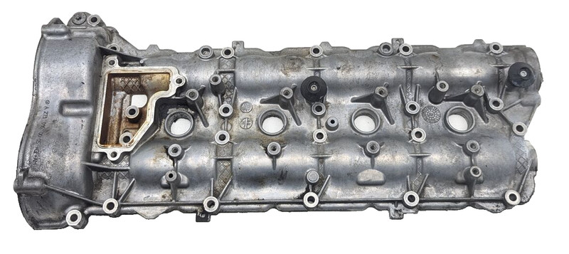 07-11 Mercedes X164 GL450 S550 Engine Cylinder Head Valve Cover Left Driver OEM