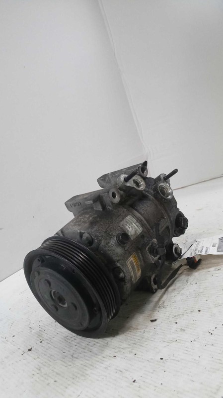 2017 KIA OPTIMA A/C Compressor OEM 977013V110 100K Miles Maroon