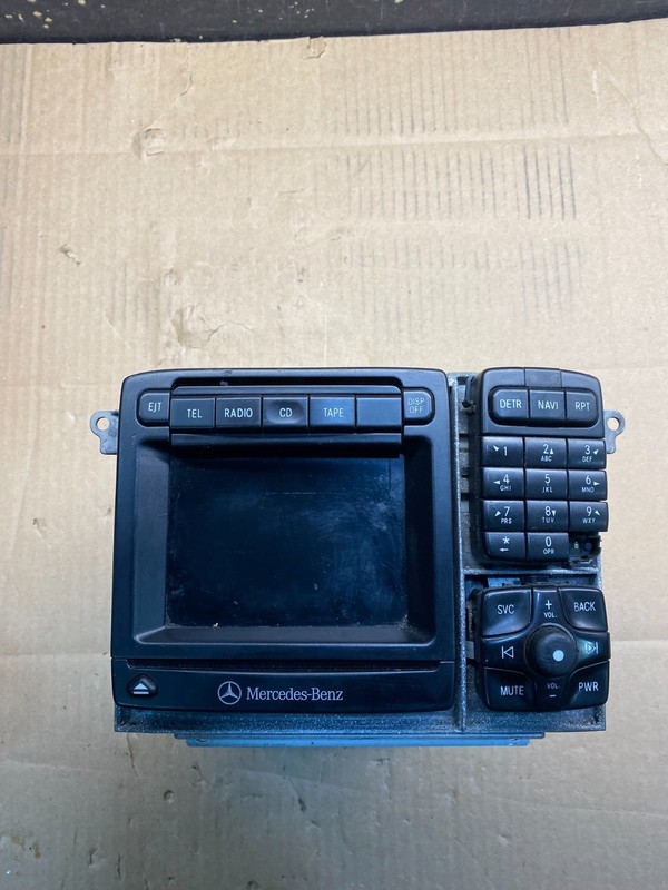 2000 - 2006 Mercedes S-Class S430 Command Navigation GPS Radio Headunit w1537 DG
