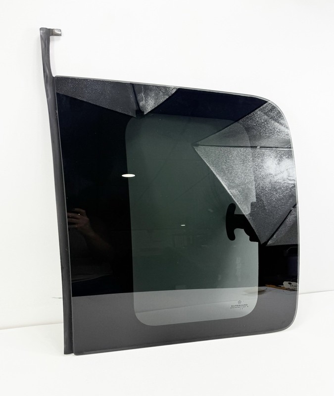 00-02 Dodge Ram 4 Door Quad Cab Driver Left Rear Door quarter Window glass M1064
