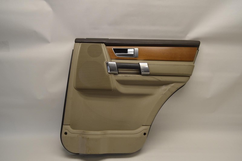 2010-2016 LAND ROVER LR4 REAR RIGHT PASSENGER SIDE DOOR PANEL TRIM COVER OEM
