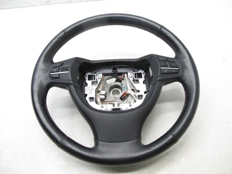 09-17 BMW F10 535i 740i DRIVER STEERING WHEEL NO BUTTON SWITCH OEM 031224