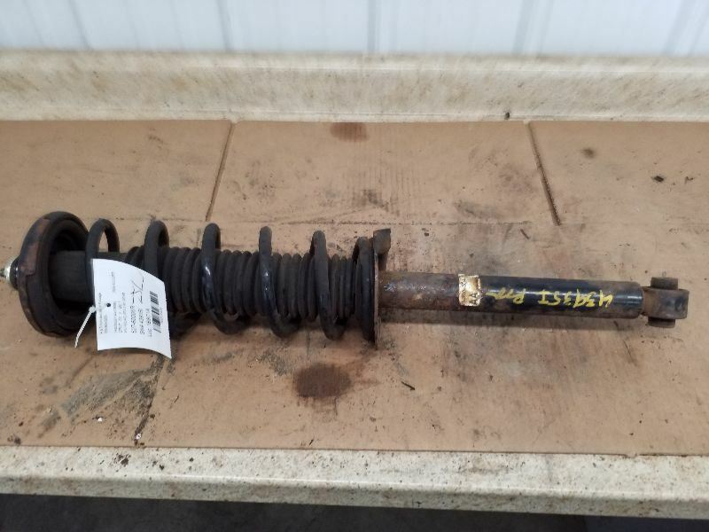 Passenger Right Strut Rear Sedan Fits 03-07 ACCORD 135435