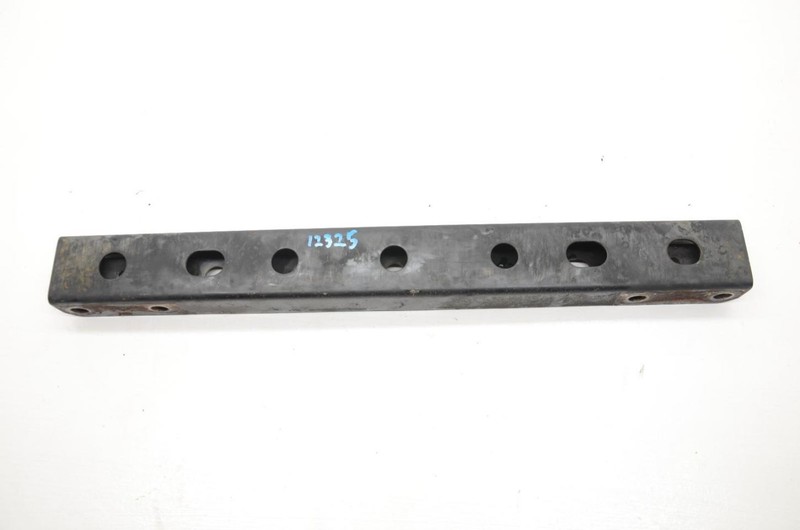 96-02 Toyota 4Runner SR5 4X4 Middle Frame Crossmember Support Bar