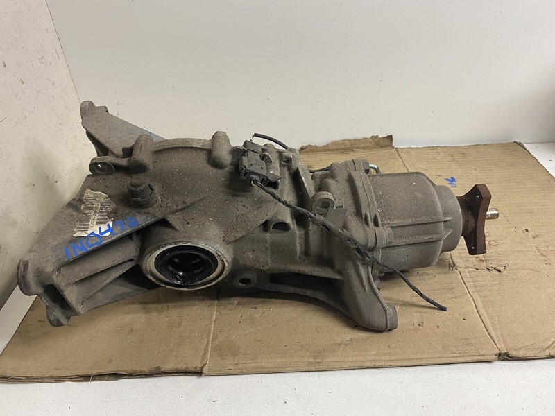 2011-2016 Mini Countryman Rear Differential Diff Carrier Pumpkin 3rd Member Oem