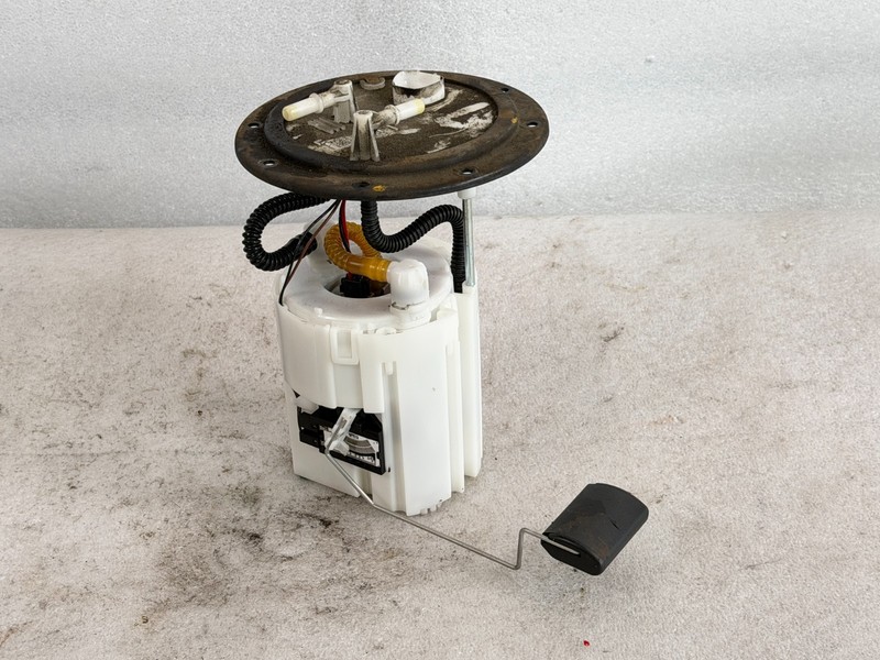 2013 Hyundai Genesis 2.0T Coupe Fuel Pump 31110-2M700