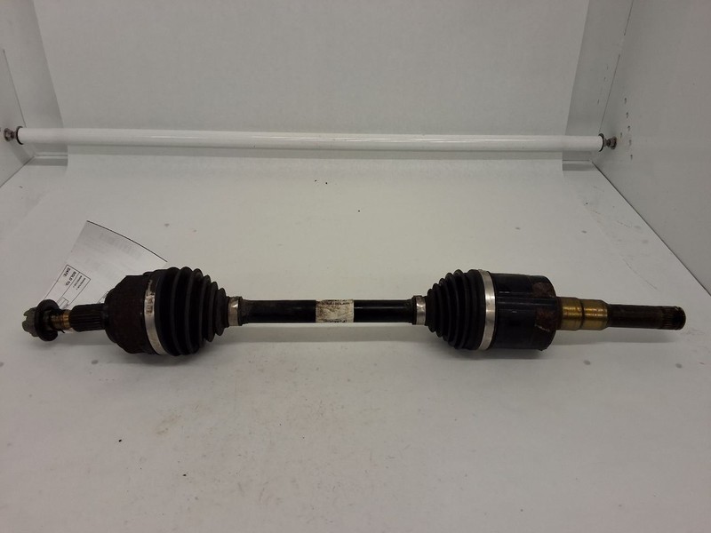 Driver Left Axle Shaft Front Fits 20 CORSAIR 3348445