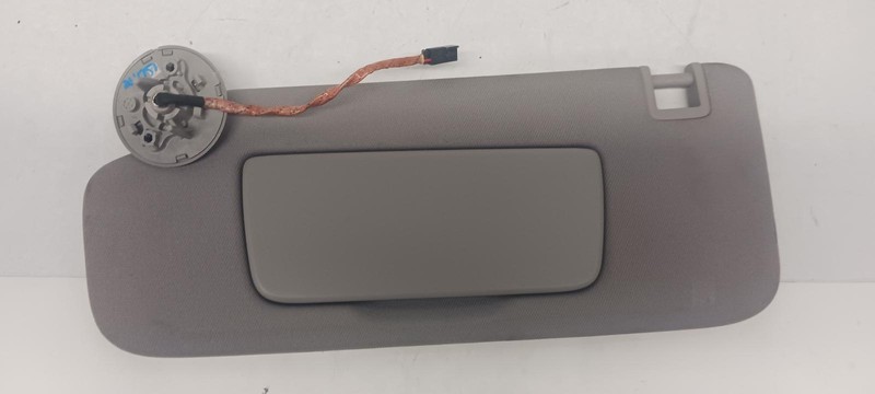 18-'19 CHEVROLET EQUINOX right passenger Sun visor gray OEM Grade A!