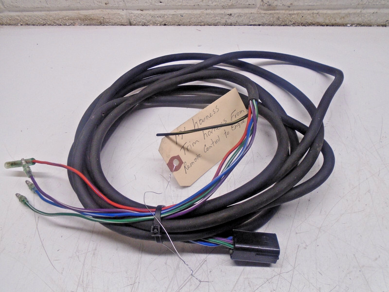 R3f Yamaha Stern drive from control to engine trim harness