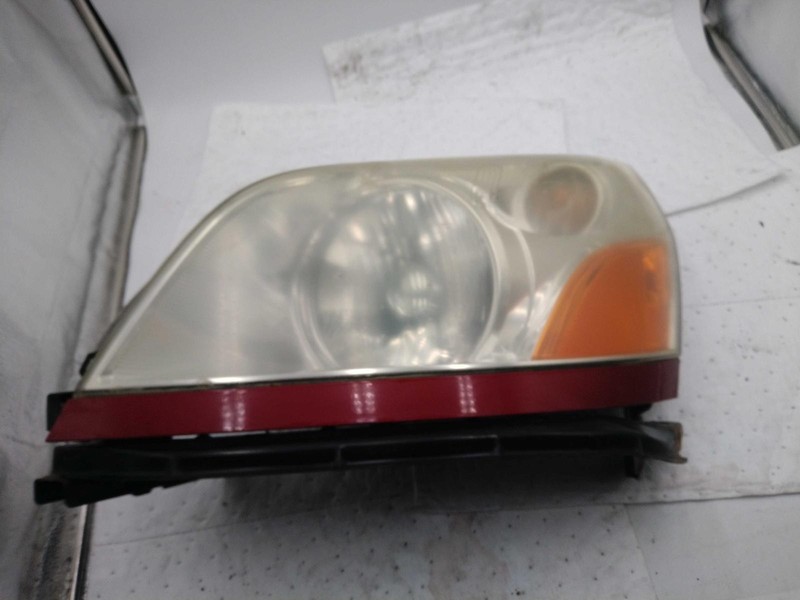 2005 Honda Pilot Left Headlight Assembly OEM 47488 Used 191K Miles