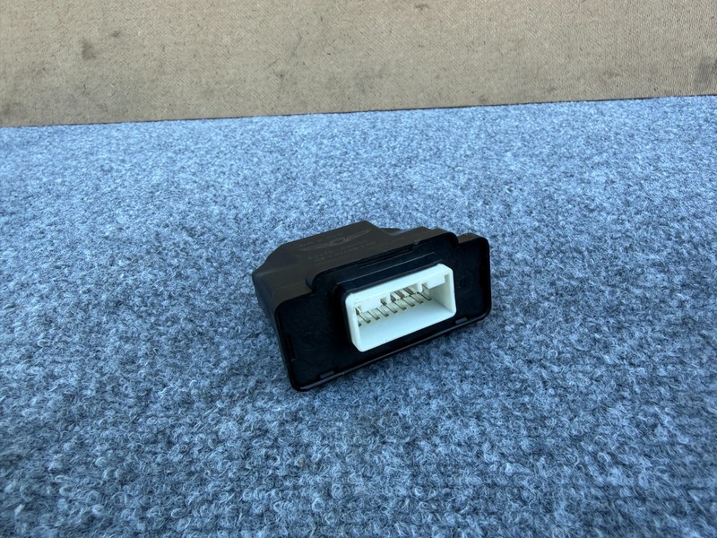 GENESIS G70 2019-2021 OEM HEADLIGHT LEVELING CONTROL MODULE UNIT ASSEMBLY