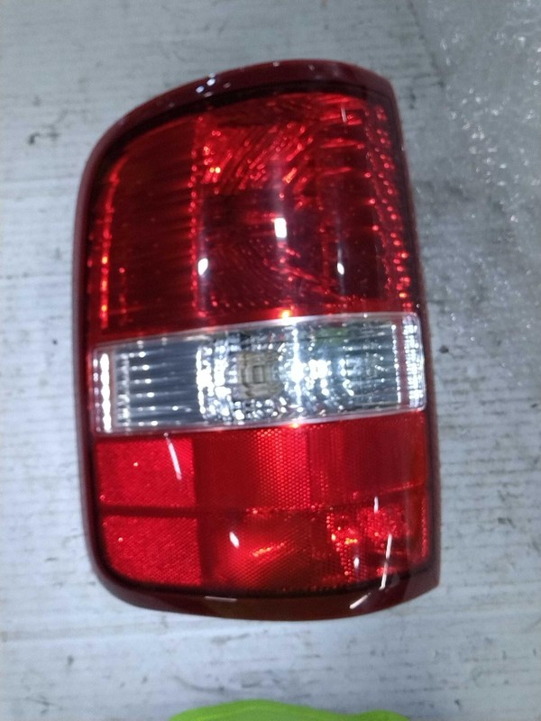 2007 Ford F150 Left Tail Light Assembly OEM 42763 - Used, 211K Miles