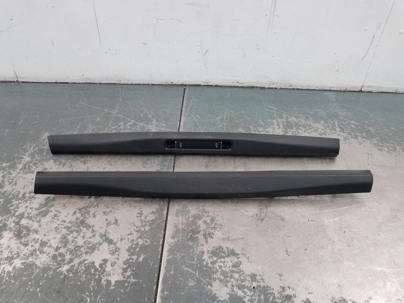 2022 Porsche Cayman GTS Door Sill Threshold Trim - * #8065 i6