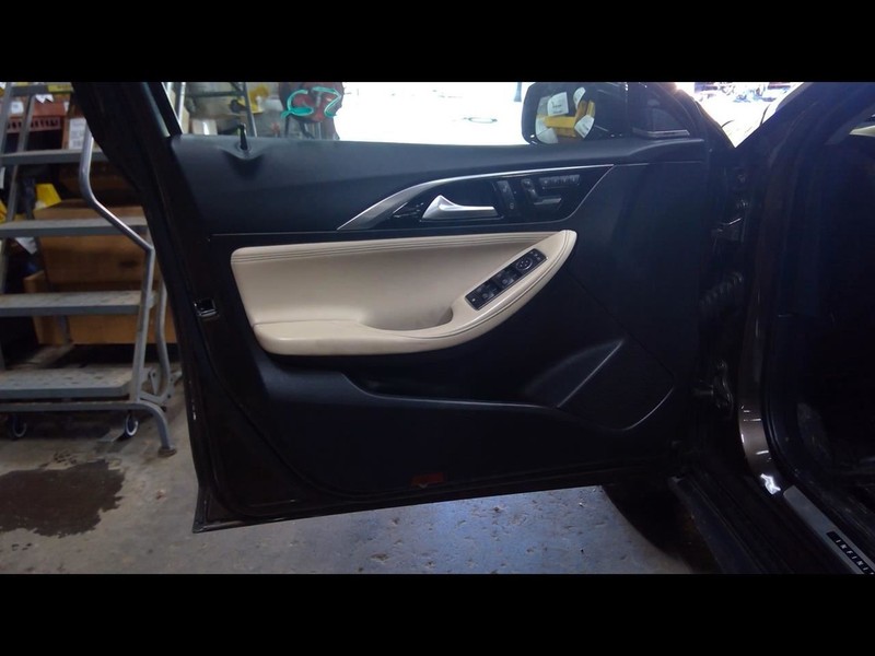 QX30 2018 Driver Left Front Door Trim Panel 1693371