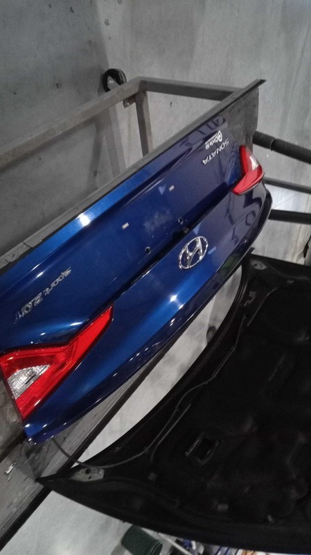 2017 Hyundai Sonata Blue Deck Lid OEM Used 69200C2010 136k Miles