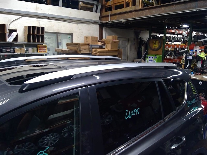 RAV 4 2013-2016 Left Luggage Rack 1765939