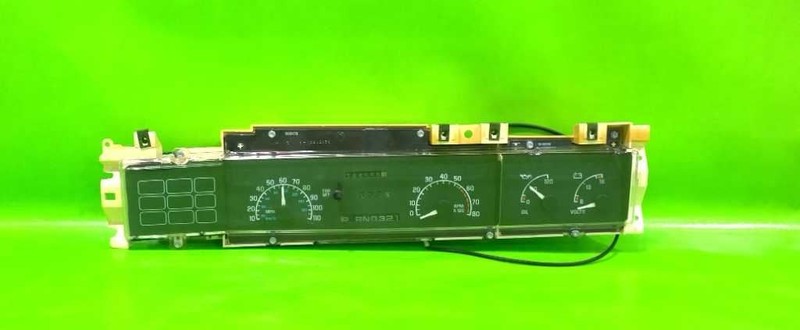 91 92 93 94 REGAL SPEEDOMETER CLUSTER 144K MILES OEM 4124-1