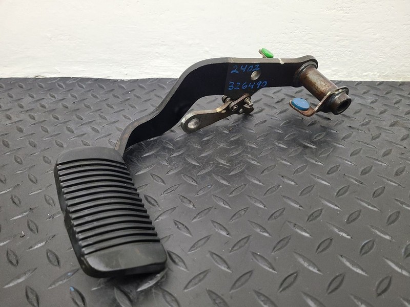 00-03 Toyota Tundra A/T AT Brake Stop Pedal OEM 47101-34060