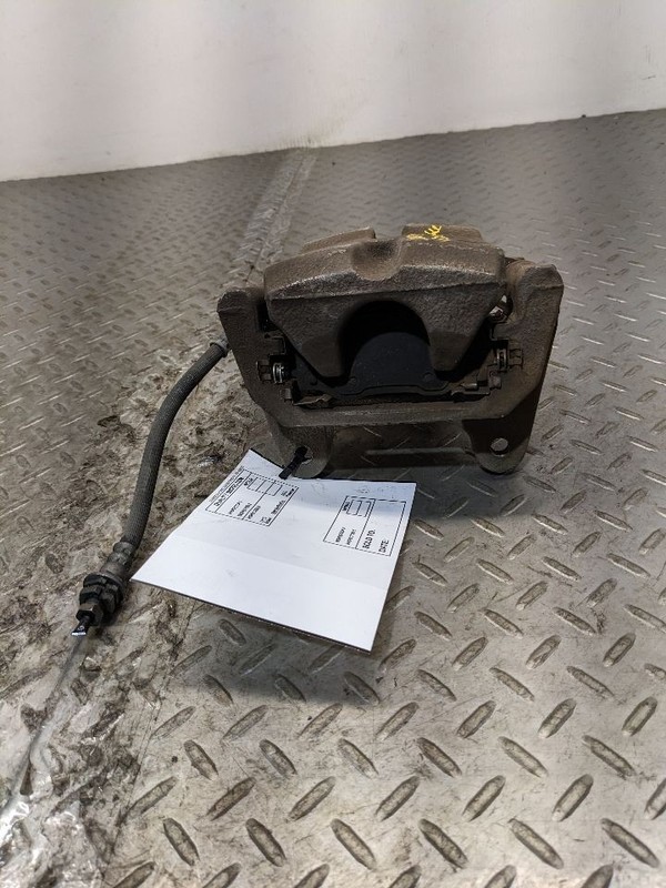 Driver Caliper Rear 10.95" Diameter Rotor Fits 14-20 CHEROKEE 1169774