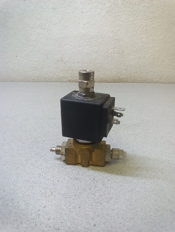 Parker Lucifer Direct Acting Solenoid Valve (E131K03)