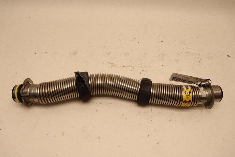 2014-2019 CHEVY CORVETTE FUEL TANK FEED CROSSOVER TUBE HOSE PIPE OEM
