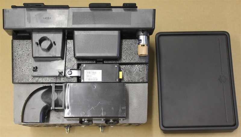 GM Electric Center Console Cooler w/ Lid Escalade Tahoe Suburban OEM 22978255