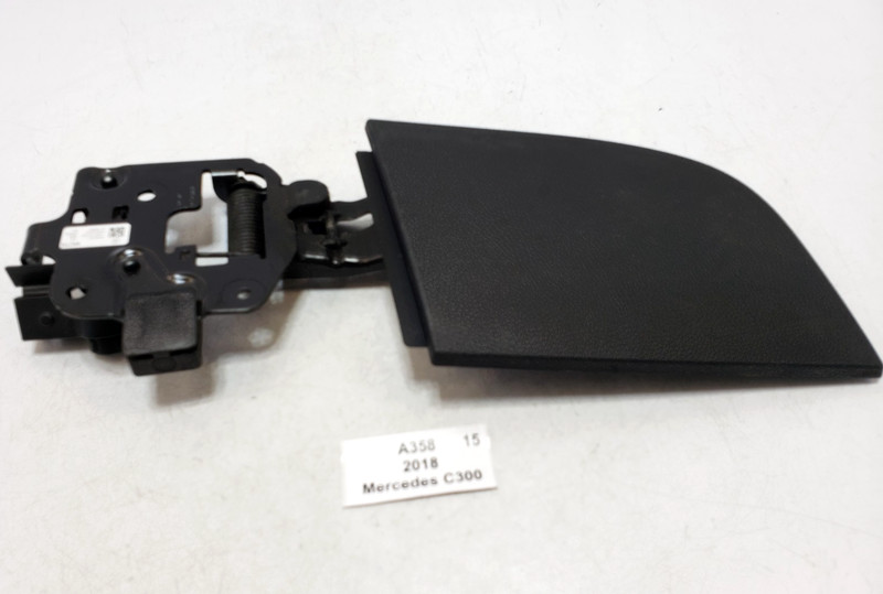 ✅ 17-23 OEM Mercedes C300 A205 Rear Right Passenger Roof Top Hinge Flap