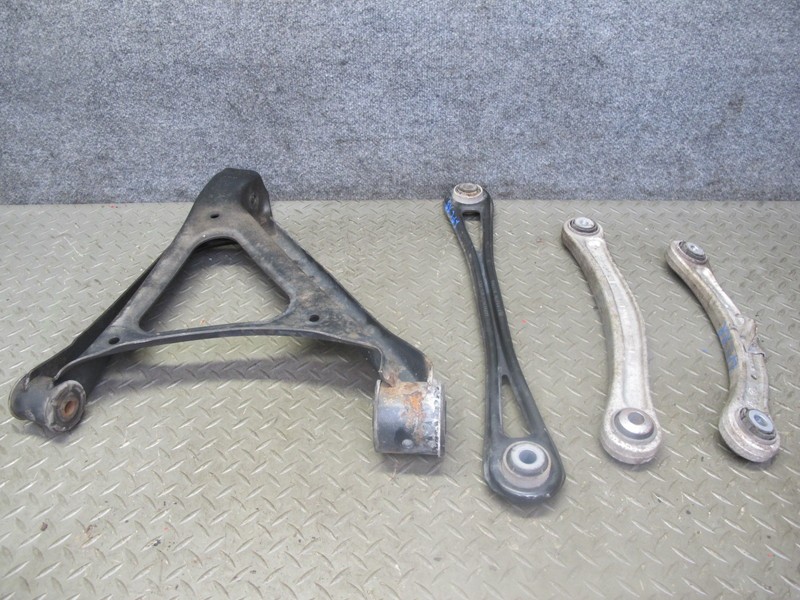 2003-2010 PORSCHE CAYENNE 957 REAR RIGHT UPPER & LOWER CONTROL ARM SET OF 4