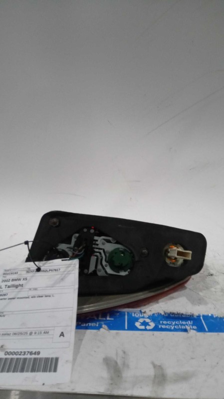 2002 BMW X5 Left Tail Light Assembly Gold OEM 473382 4DR SUV 240K Miles