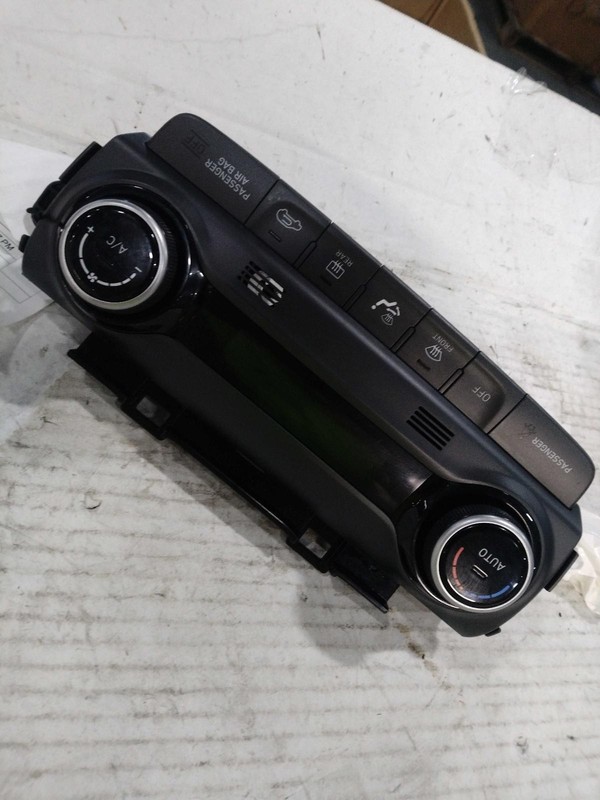 2019 Hyundai Kona A/C Selector Switch OEM Black 97250J9400 93K Miles