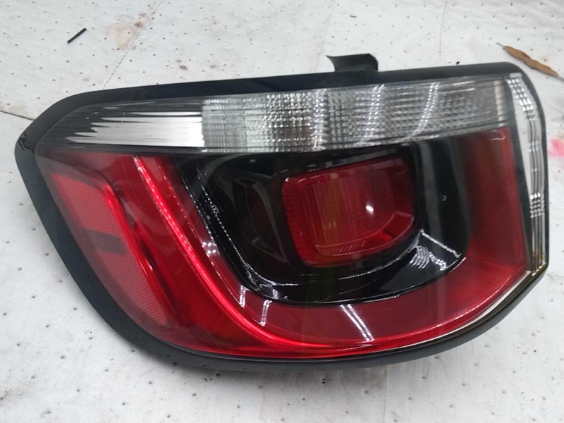 2019 Jeep Compass Left Tail Light Assembly Black OEM Used 85K Miles