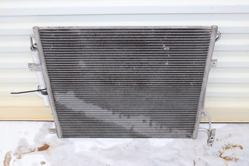 2010-2013 RANGE ROVER SPORT 5.0L A/C AIR CONDITIONING CONDENSER OEM