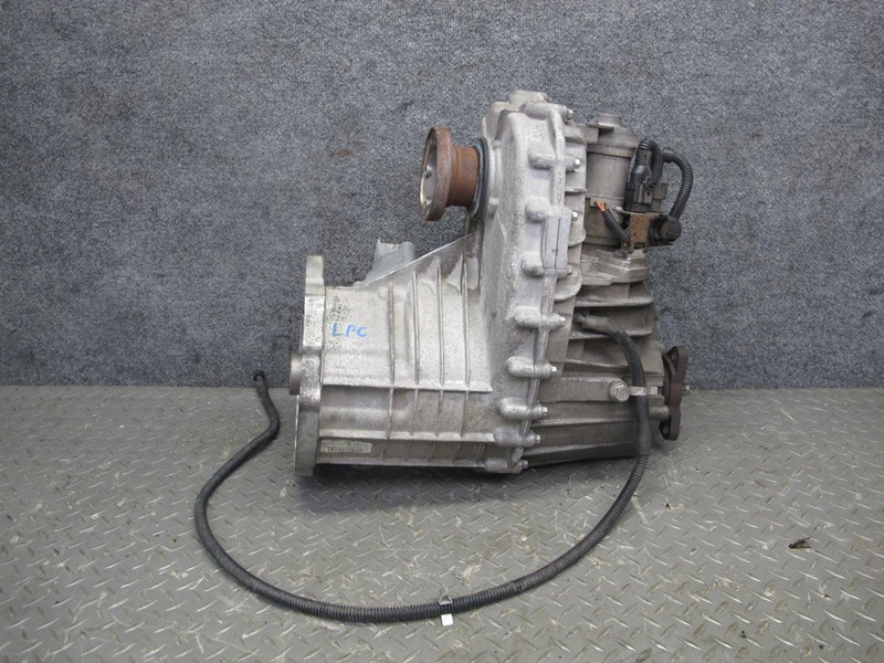 2008-2010 PORSCHE CAYENNE 957 TURBO A/T TRANSFER CASE BOX 0AD341041H 159k MILES