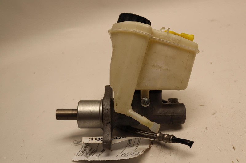 2009-2016 BMW Z4 E89 POWER BRAKE MASTER CYLINDER W/ RESERVOIR OEM