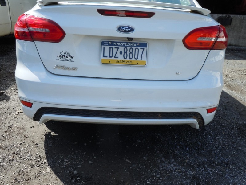 2015-2018 Ford Focus Sedan Rear Bumper Cover W/O Park Assist YZ