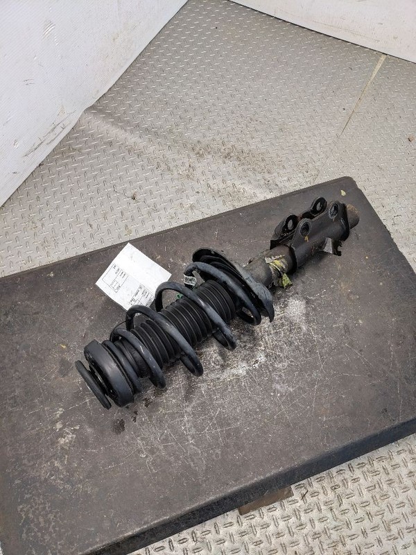 Driver Strut Front SS Opt FE4 Fits 13-15 CAMARO 1184287