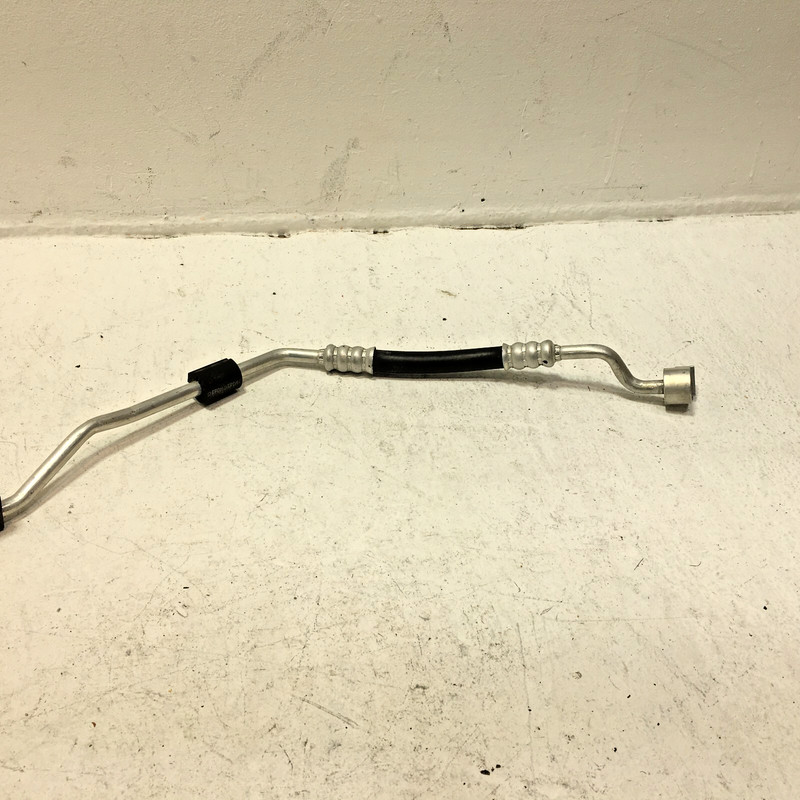 BMW 530XE E 2.0L HYBRID UNDERFLOOR HOSE SUCTION LINE FRONT PIPE 2018-2023 OEM