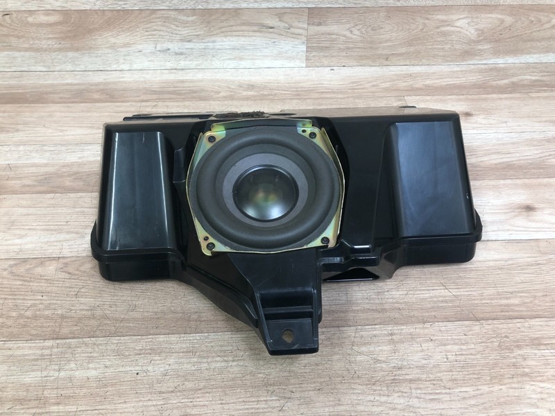 MASERATI QUATTROPORTE M139 OEM FRONT BOSE SPEAKER SUBWOOFER SUB WOOFER 03-12 2