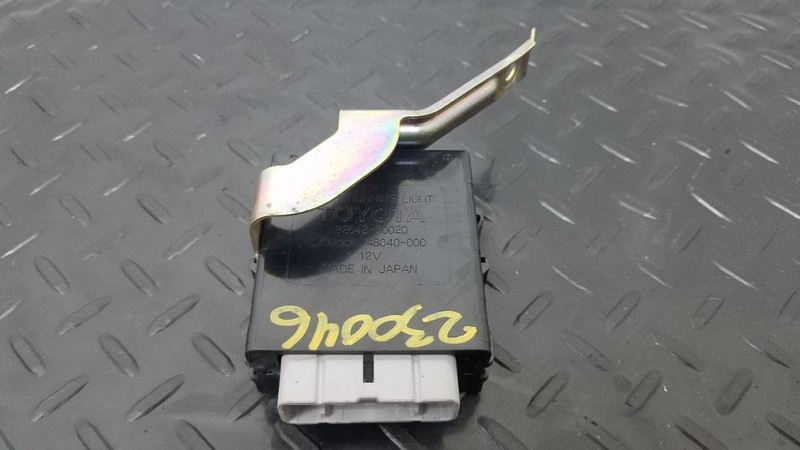 13-21 Toyota 4Runner Running Light Relay Module OEM 82642-60020