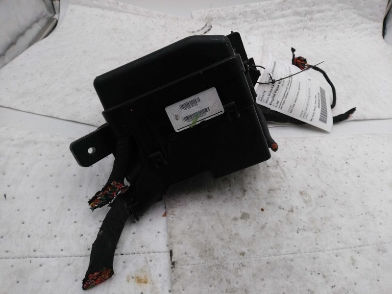 2015 Hyundai Sonata Fuse Box OEM Black 91200C2090 118k Miles Used