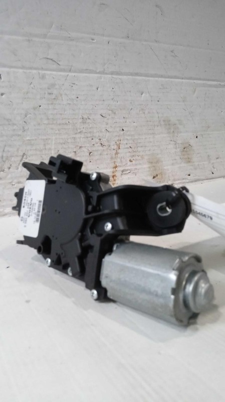Used Back Glass Wiper Motor fits: 2016 Volvo XC90Grade A