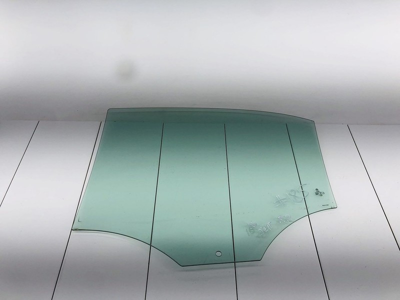 11-18 VOLKSWAGEN JETTA REAR RIGHT PASSENGER SIDE DOOR WINDOW GLASS OEM #185